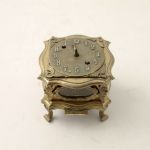 830 4082 TABLE CLOCK